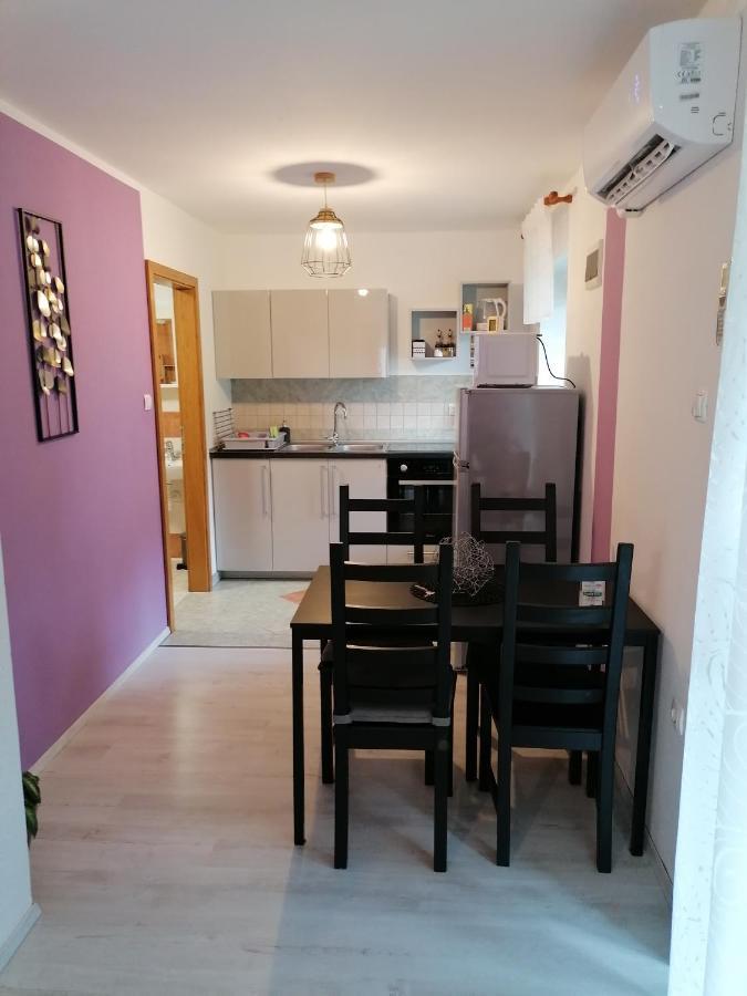 Apartma Metija Lux Z Savno 코바리드 외부 사진